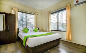 Treebo Sayaji Residency